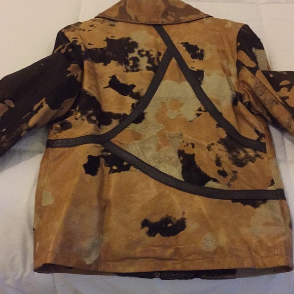 Leather jacket - Picture 2 of 6